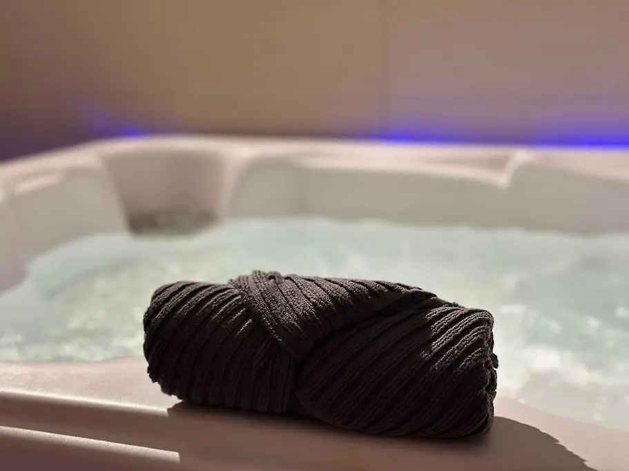 African Paradise With Jacuzzi & Sauna Viena Austria